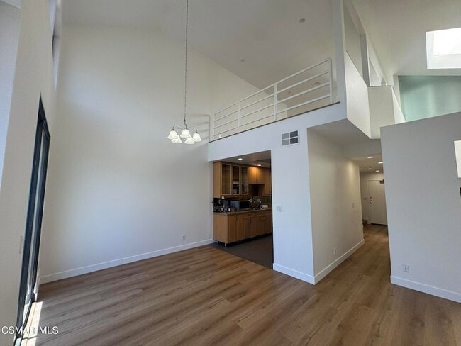 Photo - 13331 Moorpark St Unit 336