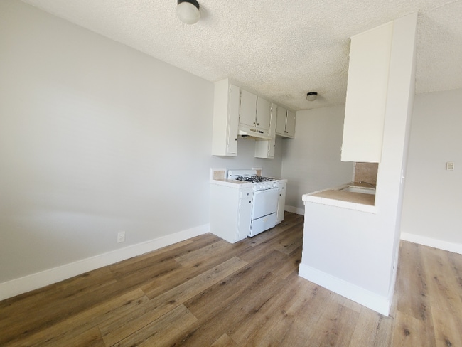 Photo - 13425 Vanowen St Unit 12A