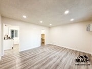 Photo - 15546 Vanowen St Unit 5