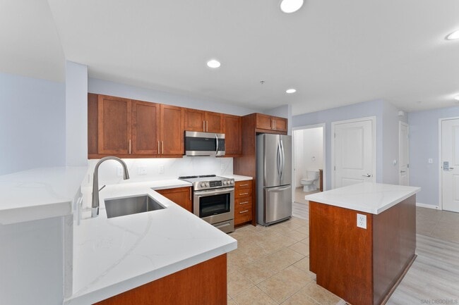 Photo - 253 Tenth Ave Unit 321