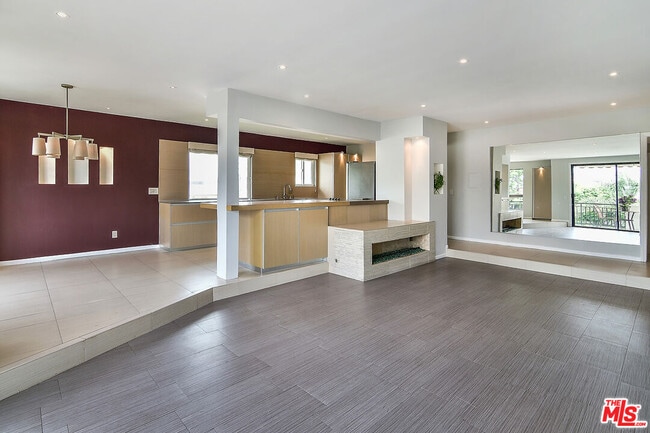 Photo - 11920 Dorothy St Unit 302