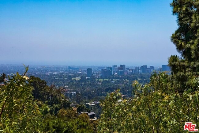 Photo - 9354 Claircrest Dr