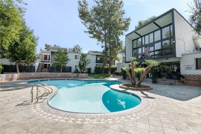 Photo - 18645 Hatteras St Condo Unit 212