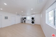 Photo - 237 N Chicago St