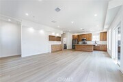 Photo - 1332 Tamarind Ave