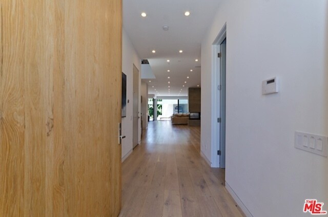 Photo - 307 S Sycamore Ave