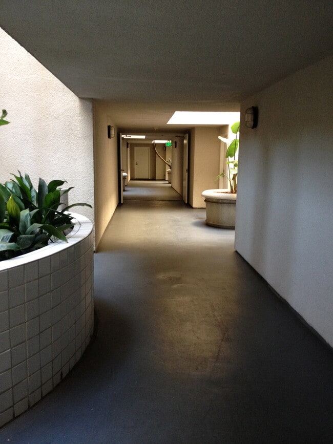 Photo - 13112 Valleyheart Dr