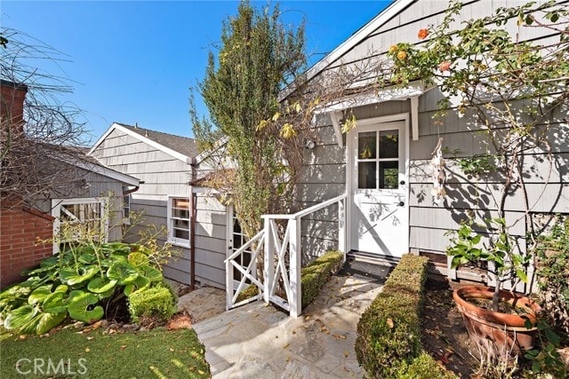 Photo - 31531 Bluff Dr Unit Back