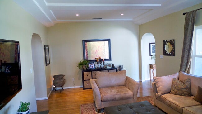 Photo - 10564 Ayres Ave