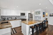 Photo - 188 Date Ave