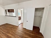 Photo - 5223 De Longpre Ave Unit 5223.5