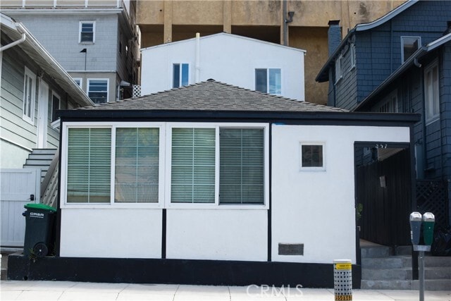 Building Photo - 357 Mermaid St