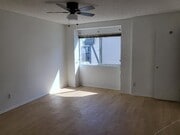 Photo - 19231 Sherman Way