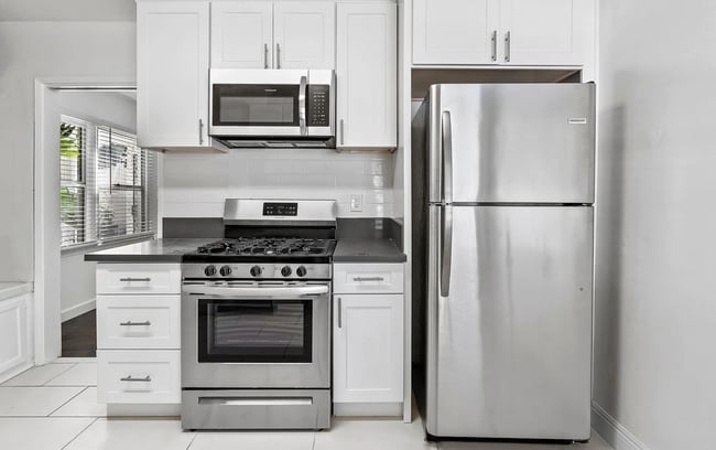 Photo - 5427 Kinston Ave Unit 5427