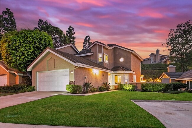 Building Photo - 6220 Garnet Cir