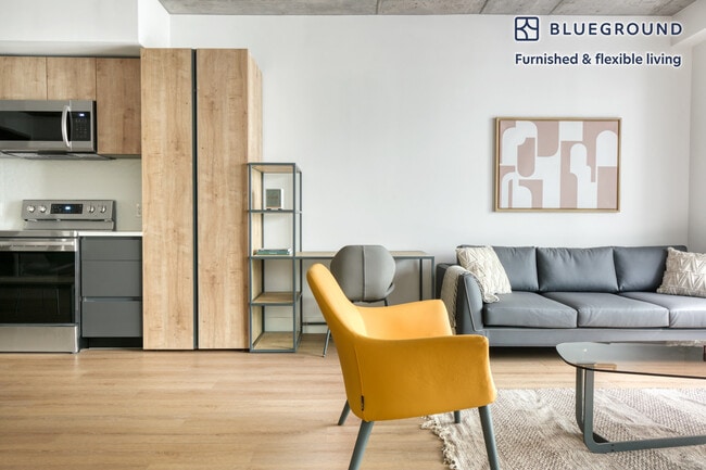 Photo - 1027 Wilshire Blvd Unit FL7-ID544