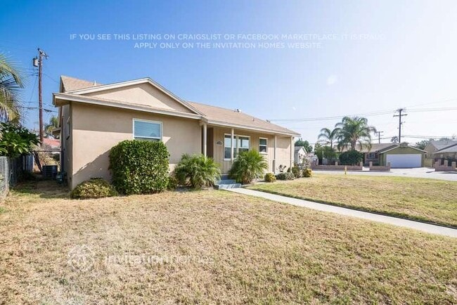 Photo - 2109 W Orange Grove Ave House