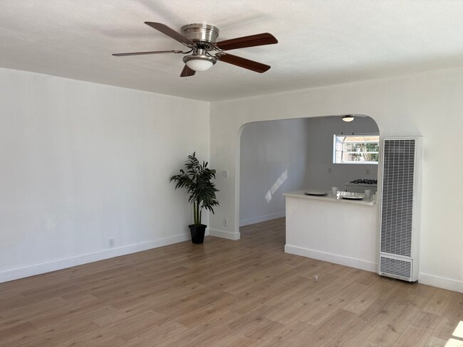 Photo - 3660 Roosevelt St Unit C