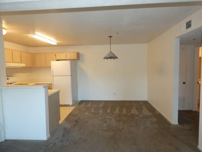 Photo - Bright and Fresh Downstairs 1 bedroom Condo at Las Palmas