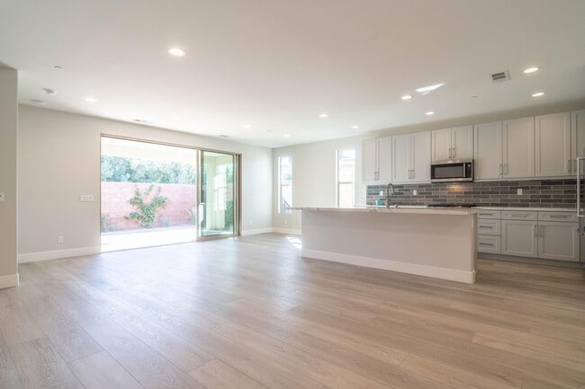 Photo - 51580 Whiptail Dr