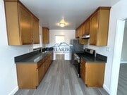 Photo - 1025 W 25th St