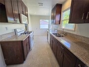 Photo - 12329 Emelita St
