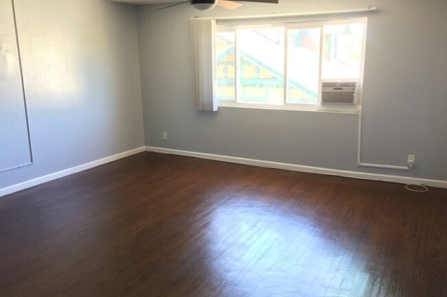 Photo - 1320 S St. Andrews Pl