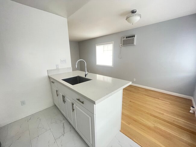 Photo - 1534 N Ave 47