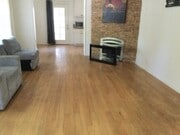 Photo - 20957 Community St