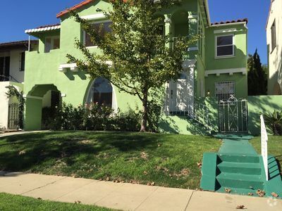 Building Photo - 1117 S Hayworth Ave Unit 1117 Rental