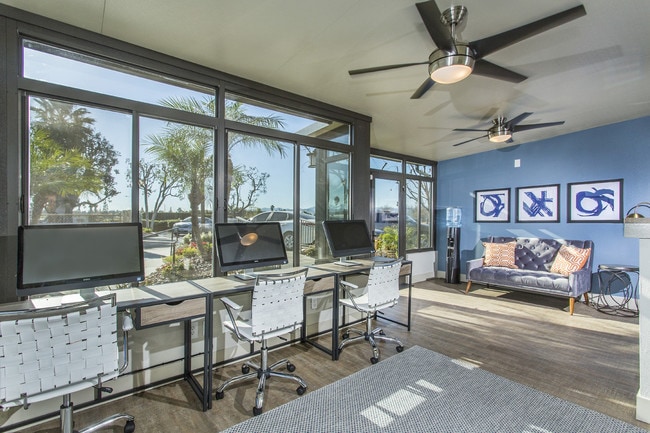 Photo - Stonegate Apartments