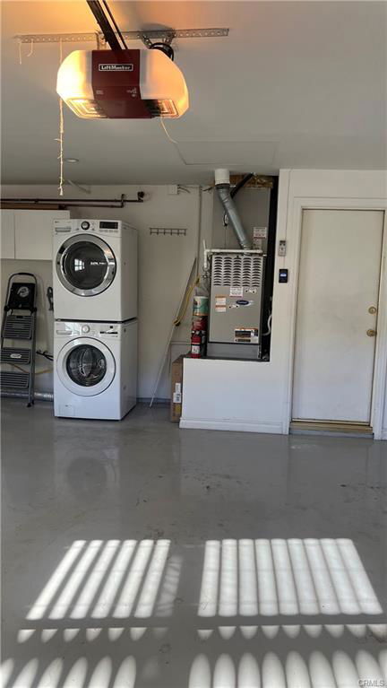 Photo - 16255 Dickens St