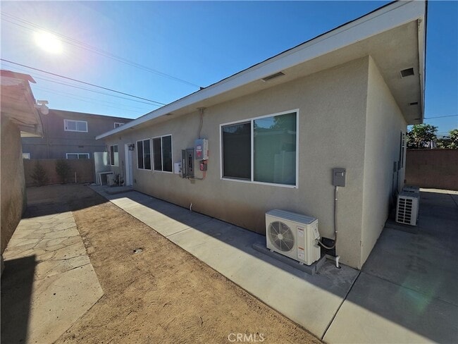 Photo - 121 N Baymar Ave