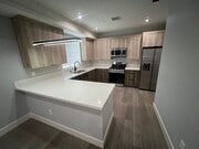 Photo - 14833 Erwin St Apartment Unit 6