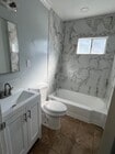 full bathroom - 2293 Grand Ave