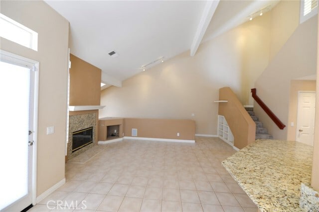 Photo - 215 Shorebreaker Dr