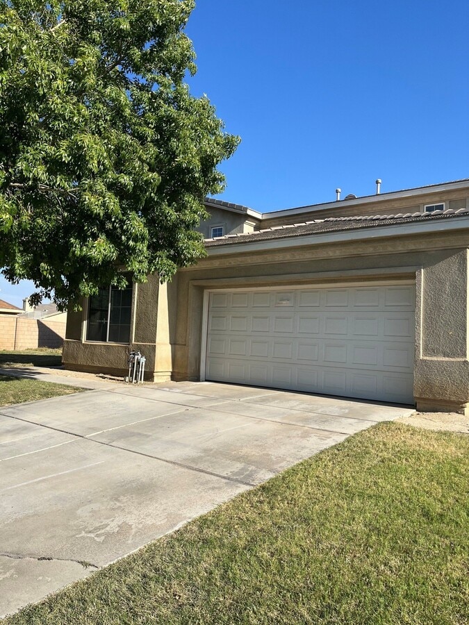 Photo - 2752 Allessandra Ct