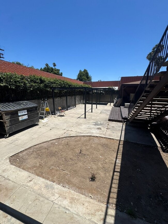 Photo - 1310 S Gramercy Pl