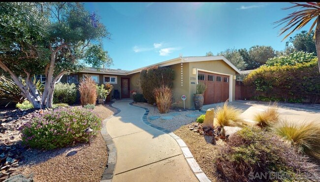 Photo - 2755 Wyandotte Ave House