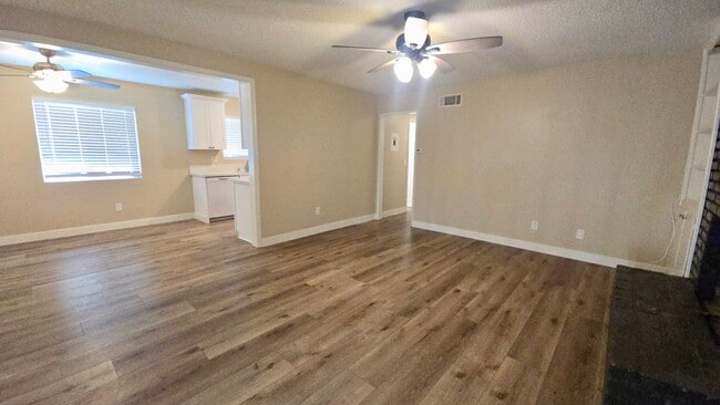 Photo - 555 E Lemon Ave Unit 1