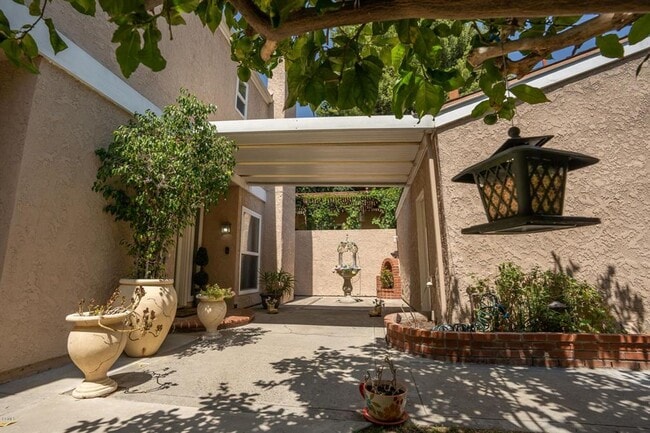 Photo - 4 bedroom Aegean Heights tract of Mission Viejo