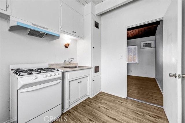 Photo - 3622 E Colorado Blvd Unit 5