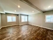 Photo - 390 W Oliver St