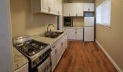 Photo - 2-Bedroom Home with Balcony in Orcutt – Pe...