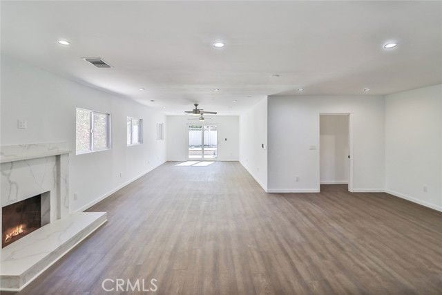 Photo - 14434 Greenleaf St