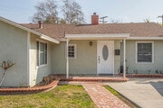Photo - 7820 Lasaine Ave