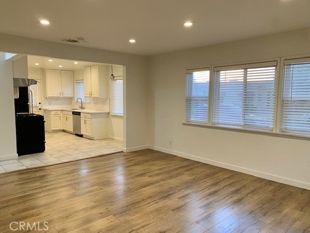 Photo - 2519 Tulare Ave