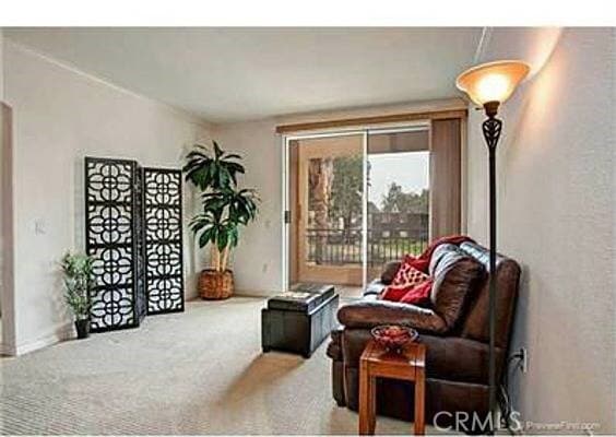 Photo - 9253 Regents Rd
