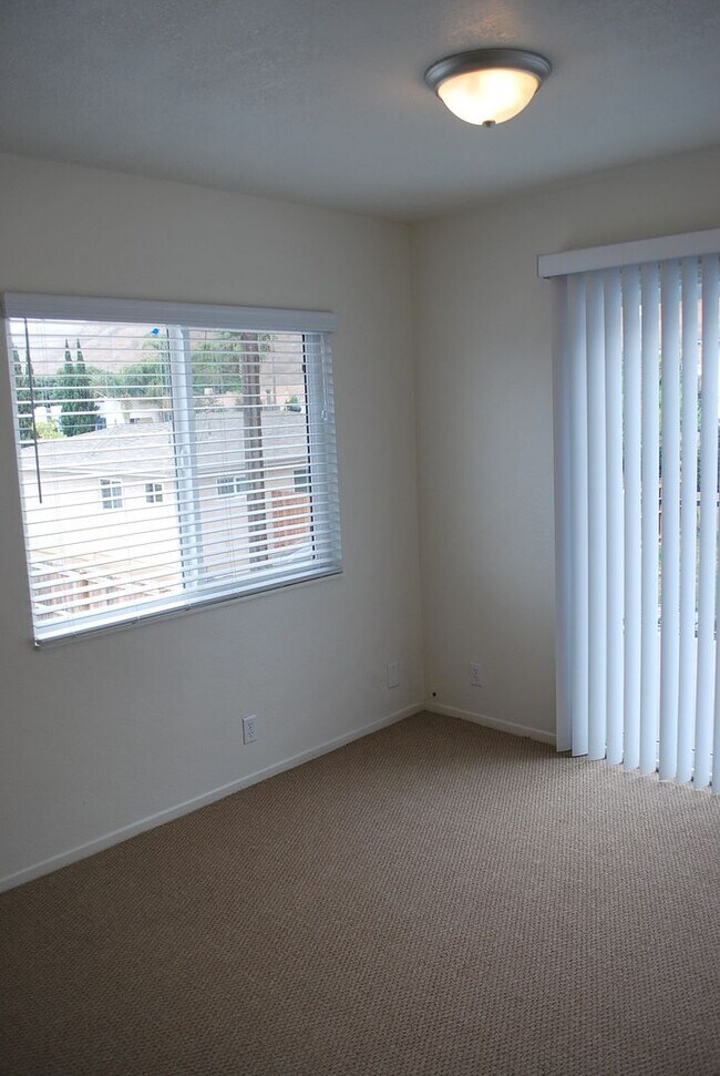 Photo - 822 Unit 274