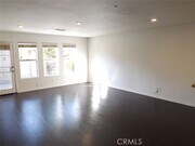 Photo - 476 E Center St Townhome